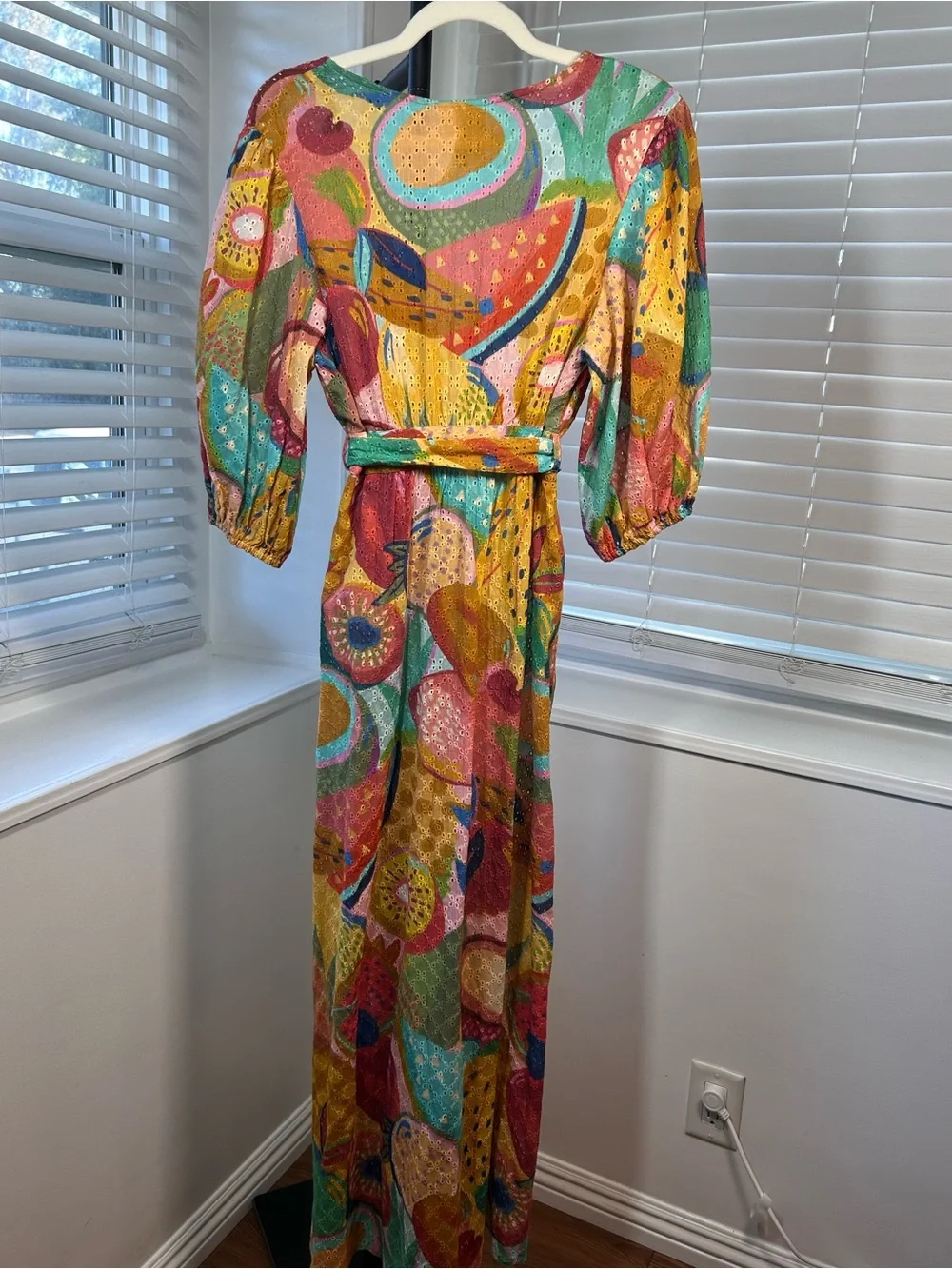 FARM Rio Summery Salad Puff-Sleeve Eyelet Tie-Waist Midi Dress Coverup. - Picture 9 of 13